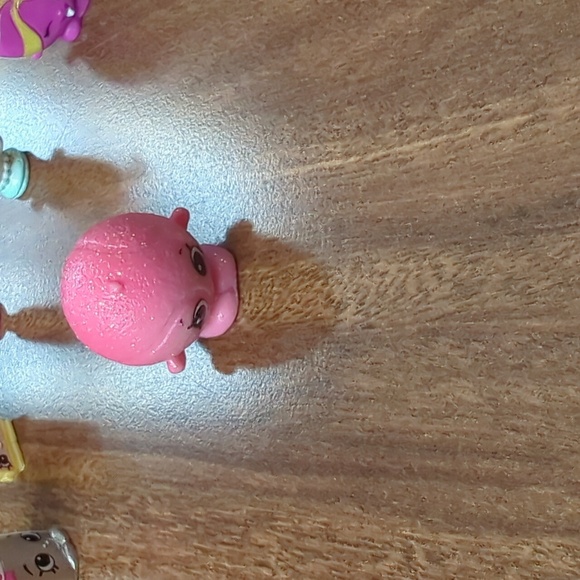 Shopkins Set - Picture 2 of 7